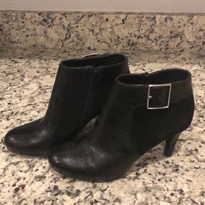 Naturalizer booties nwot